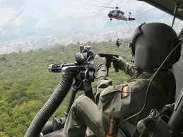 Militar_hecoptero